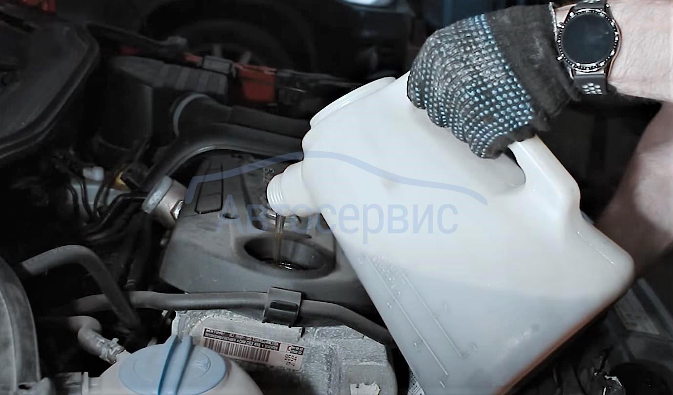 Замена масла в двигателе Ауди А1 в Москве - сеть надежных автосервисов ...